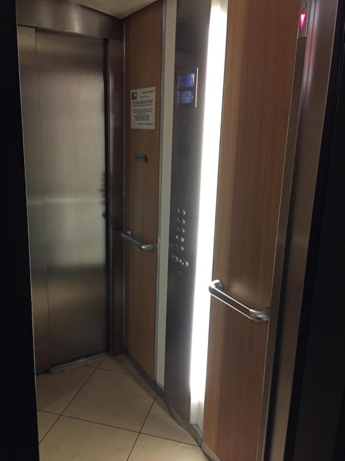 Welcome Au Dazzling Stay Serris Exterior foto